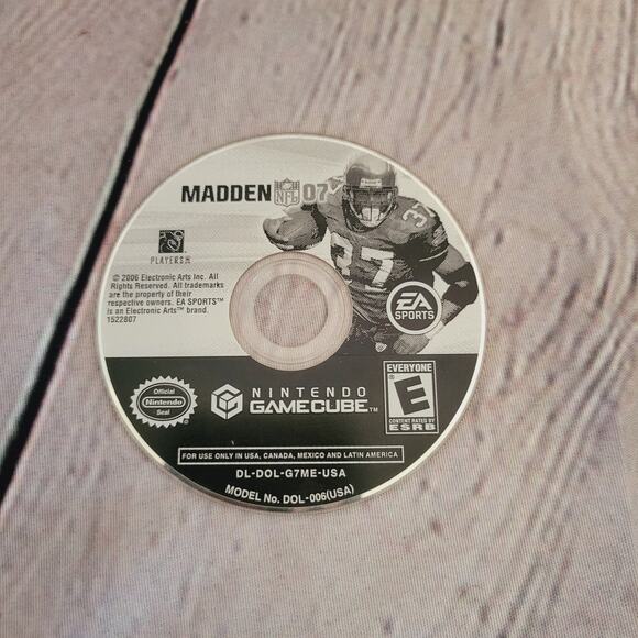Madden07 for Nintendo GameCube (game only) - Picture 1 of 2